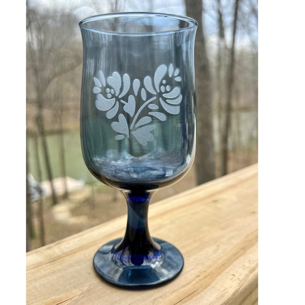 Set of 4 Pfaltzgraff Yorktowne Cobalt Blue Water Goblets - Frosted Floral - 7" - Picture 10 of 10